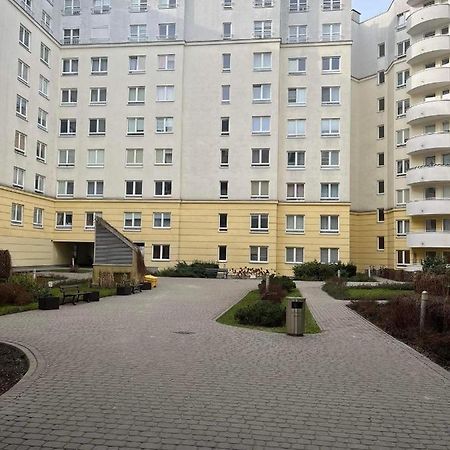 Klimatyzacja - Przy Centrum Onkologii Klinice Novum Dla Pary Badz 4 Osob Warszawa Eksteriør billede