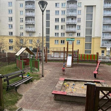 Klimatyzacja - Przy Centrum Onkologii Klinice Novum Dla Pary Badz 4 Osob Warszawa Eksteriør billede