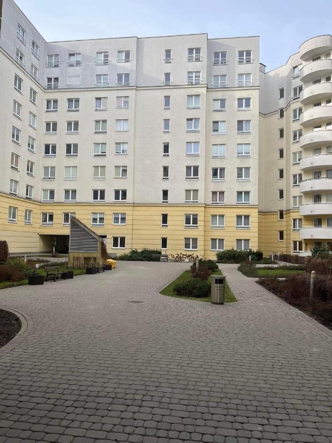 Klimatyzacja - Przy Centrum Onkologii Klinice Novum Dla Pary Badz 4 Osob Warszawa Eksteriør billede